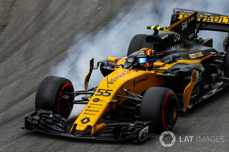 Carlos Sainz Jr., Renault Sport F1 Team RS17, bloquea los frenos