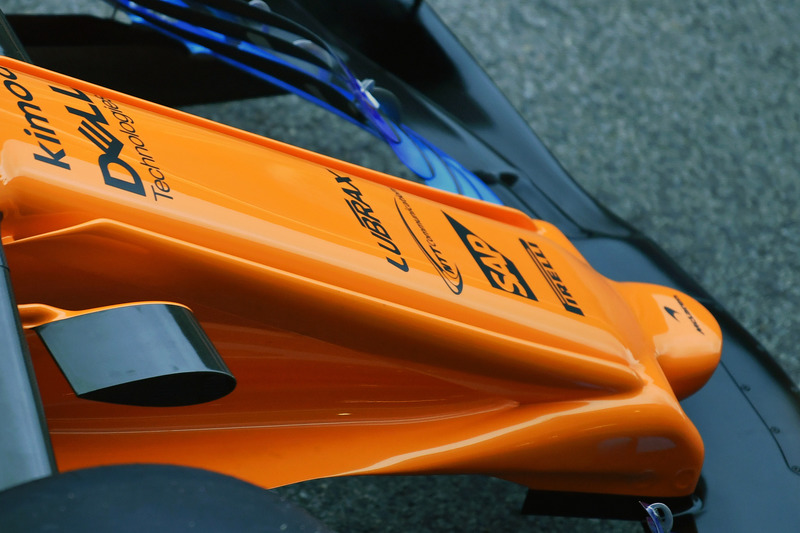 Detail McLaren MCL33