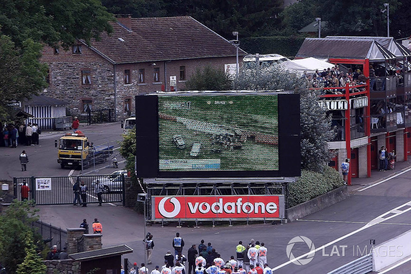 Belgium 2001 - 1 hour, 8 minutes and 5 seconds