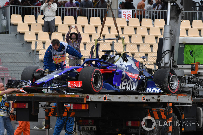 Mobil Brendon Hartley, Scuderia Toro Rosso setelah kecelakaan besar FP3