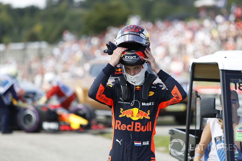 Max Verstappen, Red Bull Racing abandona