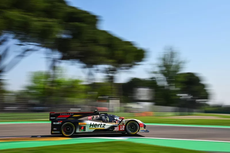 N.º 12: Cadillac Hertz Team Jota Cadillac V-Series.R: Norman Nato, Will Stevens