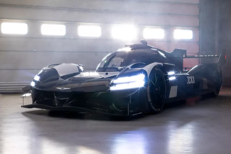 Jacky Ickx, Genesis Magma Racing