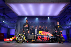 Ливрея машины Red Bull Racing RB12 на 2016 год