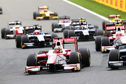 Arrancada: Charles Leclerc, PREMA Powerteam líder