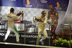 Podium: 1. Lewis Hamilton, Mercedes AMG F1; 2. Daniel Ricciardo, Red Bull Racing; 3. Valtteri Bottas