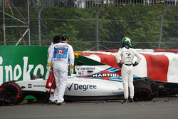 Felipe Massa, Williams FW38 se estrelló en la primera sesión de práctica