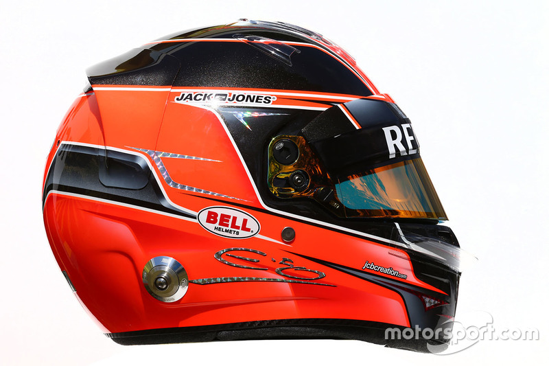 Il casco di Esteban Ocon, Renault Sport F1 Team Test Driver