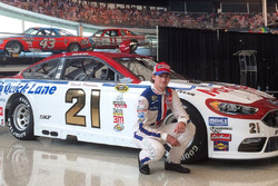 Ryan Blaney, throwback David Pearson paint scheme