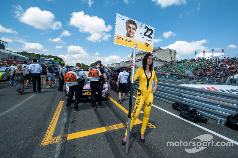 Grid girl, Lucas Auer, Mercedes-AMG Team Mücke, Mercedes-AMG C63 DTM