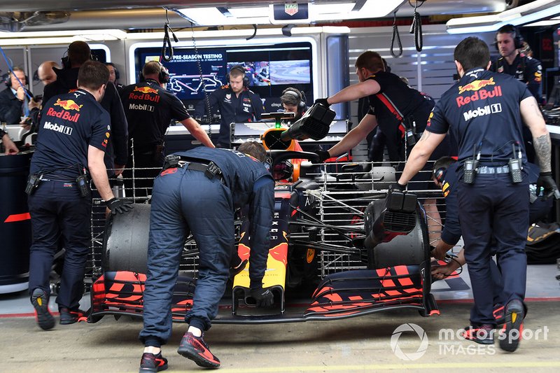 Max Verstappen, Red Bull Racing RB15 with aero sensors is pushed back into the garage