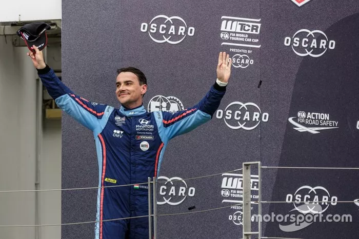 Podio: Norbert Michelisz, BRC Hyundai N Squadra Corse Hyundai i30 N TCR