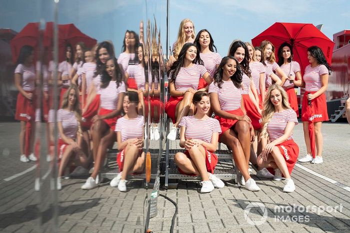 Chicas de la parrilla