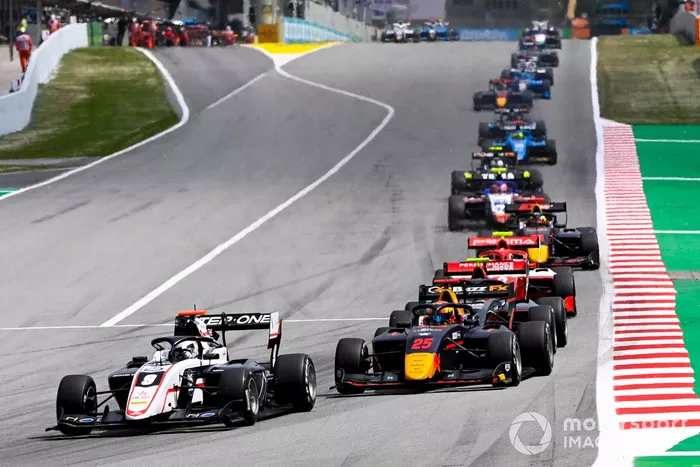 Juan Manuel Correa, ART Grand Prix, Jonny Edgar, Carlin Buzz Racing