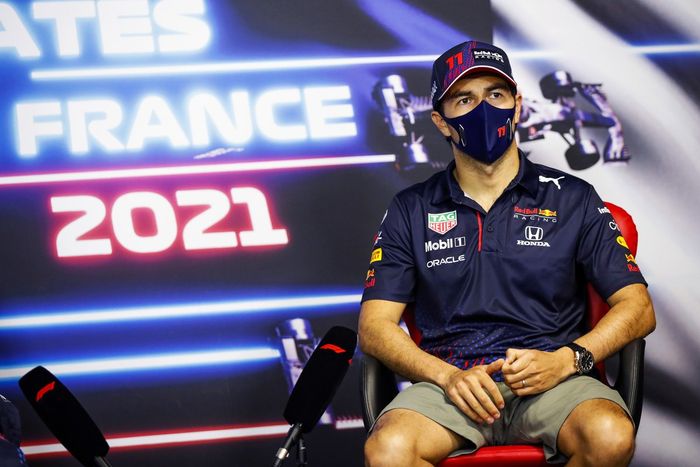 Sergio Pérez, Red Bull Racing, 3ª posición, en la rueda de prensa