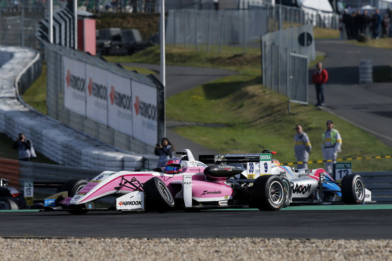 Jehan Daruvala, Carlin Dallara F317 - Volkswagen