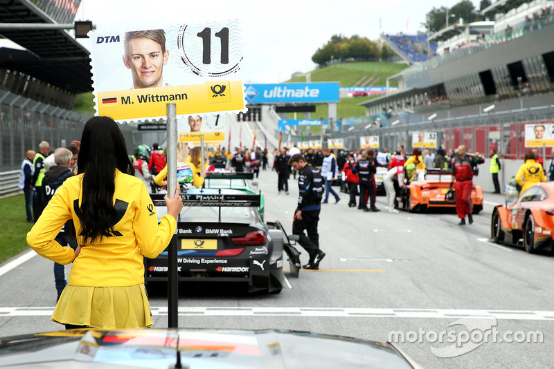 La grid girl di Marco Wittmann, BMW Team RMG