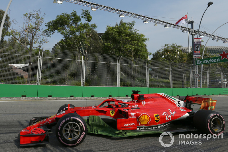 Sebastian Vettel, Ferrari SF71H wit aero paint 