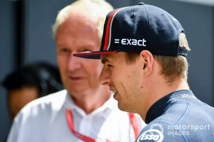 Max Verstappen, Red Bull Racing, e Helmut Marko, Consultant, Red Bull Racing