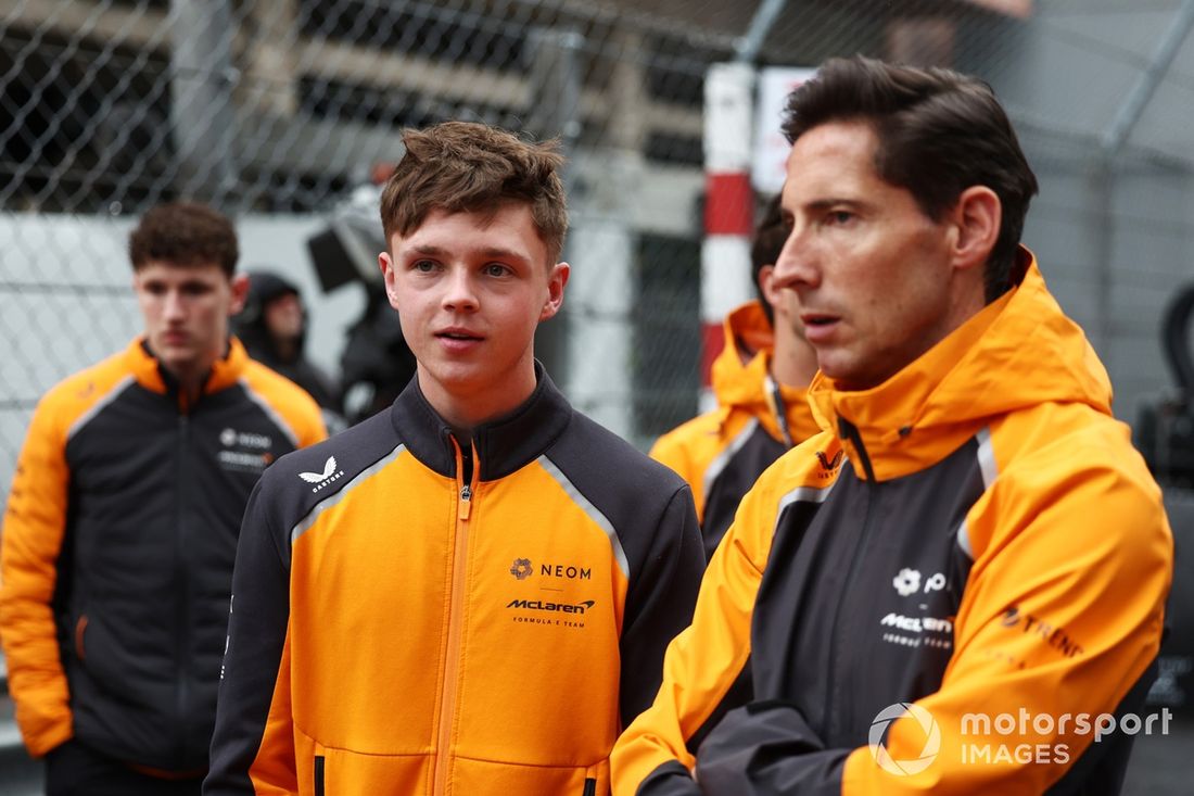 Taylor Barnard, zespół McLaren Formula E