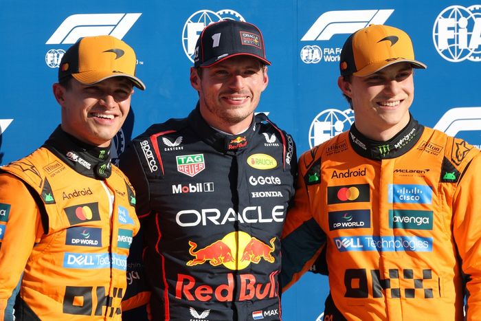 Lando Norris, McLaren, Oscar Piastri, McLaren, Max Verstappen, Red Bull Racing