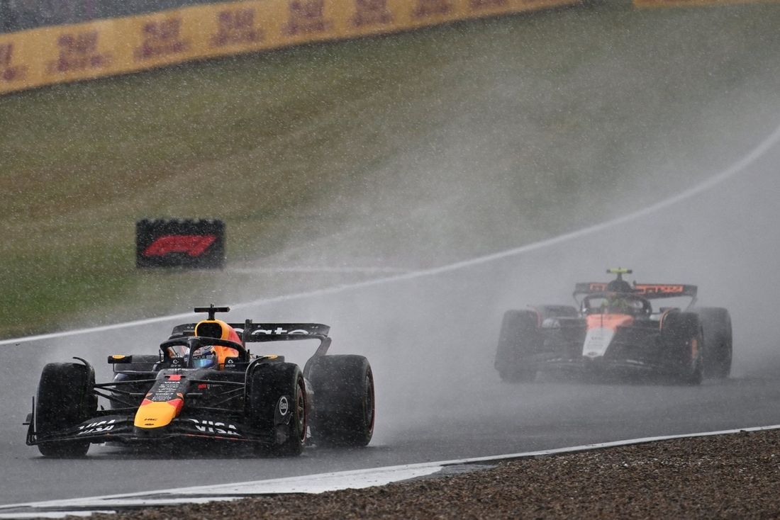 Lando Norris, McLaren, Max Verstappen, Red Bull Racing