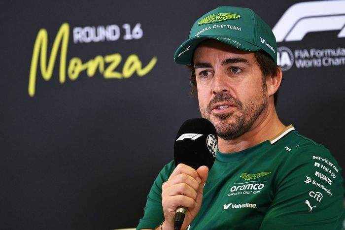 Fernando Alonso, Aston Martin Racing