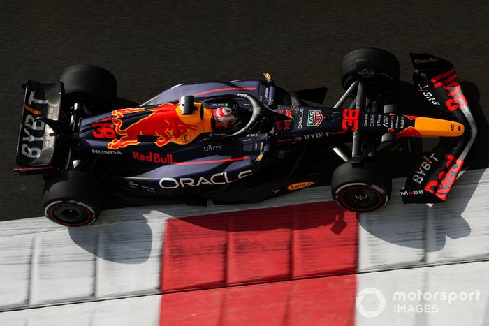 Liam Lawson, Red Bull Racing RB18