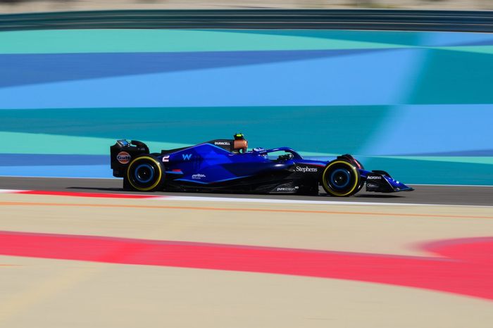 Logan Sargeant, Williams W45