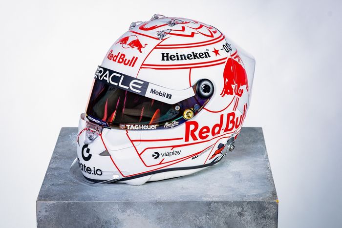 今年は桜の花が咲き誇る。マックス・フェルスタッペン、F1日本GP