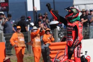 Ganador de la carrera Nicolo Bulega, Aruba.It Racing - Ducati