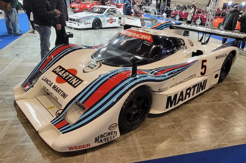 Lancia LeMans LC2
