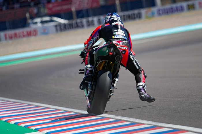 Maverick Viñales, Aprilia Racing