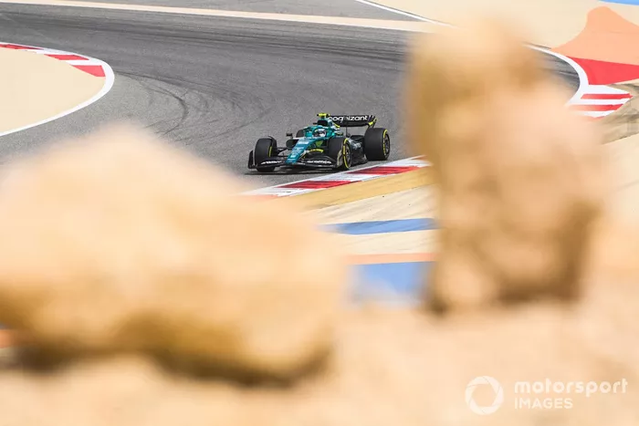 Sebastian Vettel, Aston Martin AMR22

