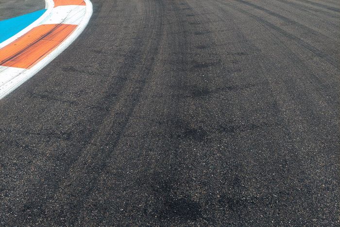 Turn 17 track detail