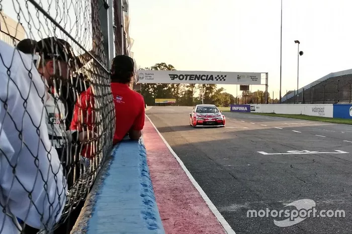 Fernando Alonso, Toyota Corolla Súper TC2000