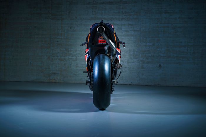 RC16 Red Bull KTM Factory Racing 