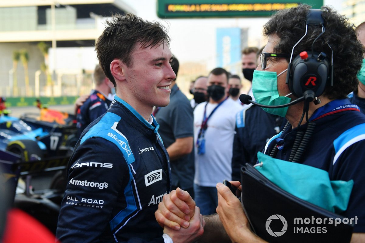 Armstrong celebrates victory in Jeddah with DAMS technical director Remi Decorzent, a rare highlight in an inconsistent 2021