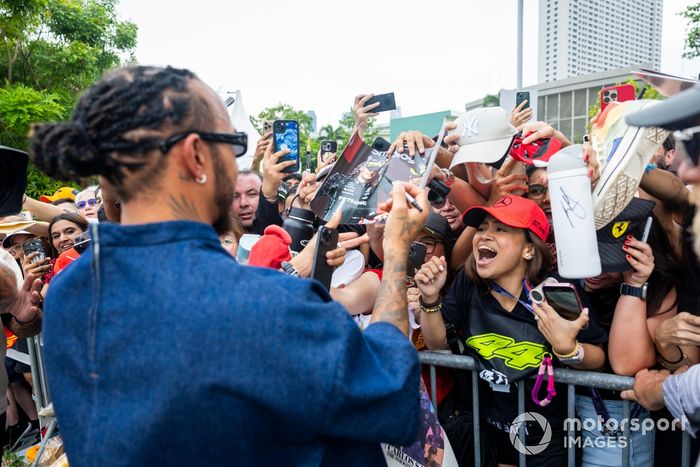 Lewis Hamilton, Equipo Mercedes-AMG F1