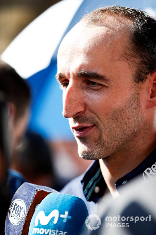 Robert Kubica, Williams Racing, parla con la stampa