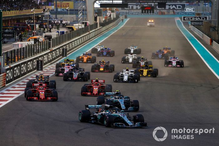 Lewis Hamilton, Mercedes AMG F1 W09 EQ Power+, Valtteri Bottas, Mercedes AMG F1 W09 EQ Power+, Sebastian Vettel, Ferrari SF71H, Kimi Raikkonen, Ferrari SF71H, Daniel Ricciardo, Red Bull Racing RB14, Max Verstappen, Red Bull Racing RB14