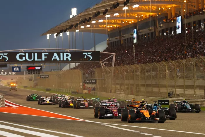 Charles Leclerc, Ferrari, Oscar Piastri, McLaren, George Russell, Mercedes