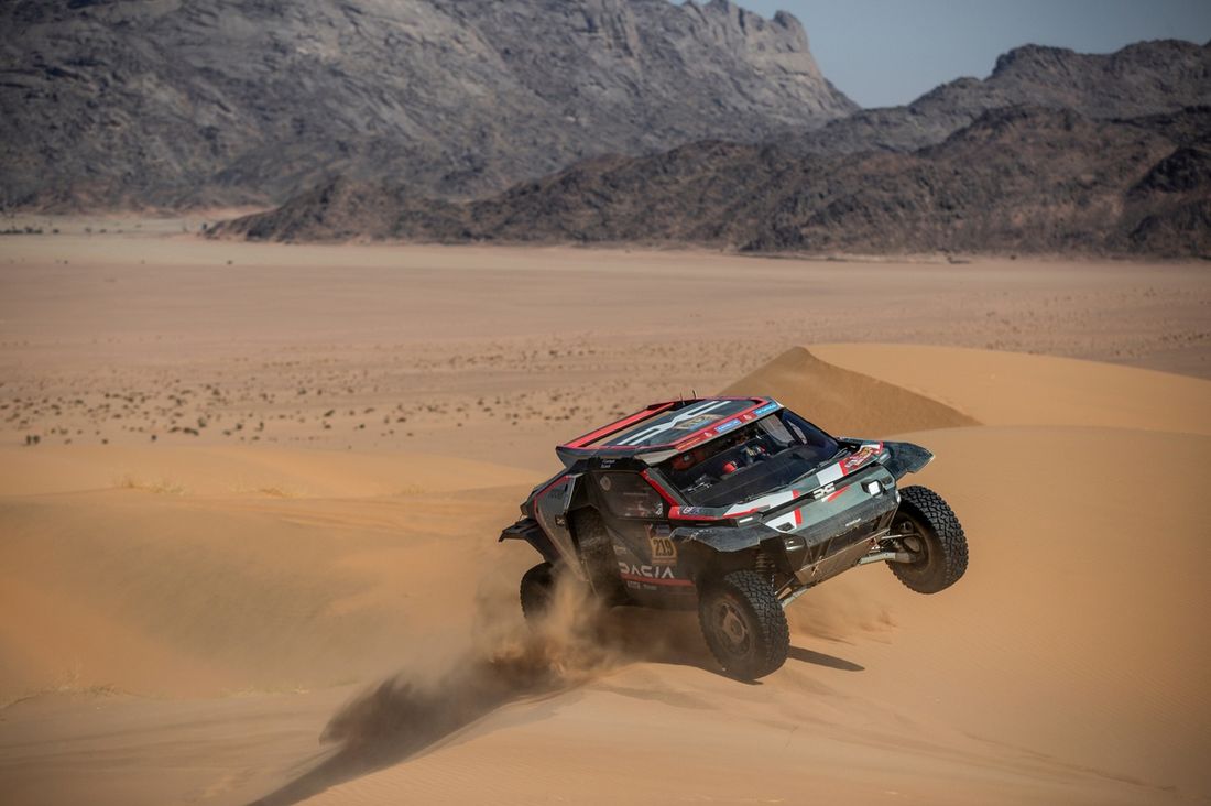 #219 Los Dacia Sandriders Dacia: Sébastien Loeb, Fabian Lurquin