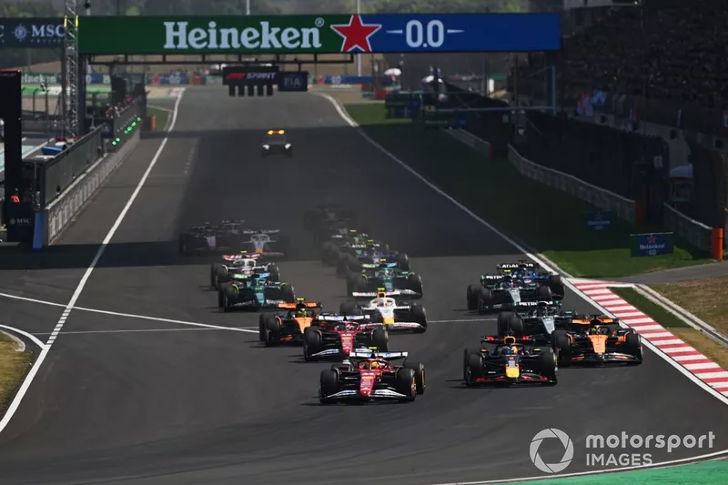 Charles Leclerc, Ferrari, Lewis Hamilton, Oscar Piastri, McLaren, Max Verstappen, Red Bull Racing