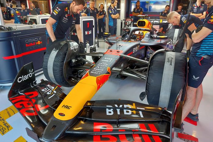 【限定・非売品】F1 日本GP レッドブル ポストカード 角田裕毅 マックス 限定・非売品】F1 日本GP レッドブル ポストカード 角田裕毅