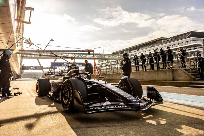 サインツJr.、ウイリアムズF1の新車FW47シェイクダウンは「全て