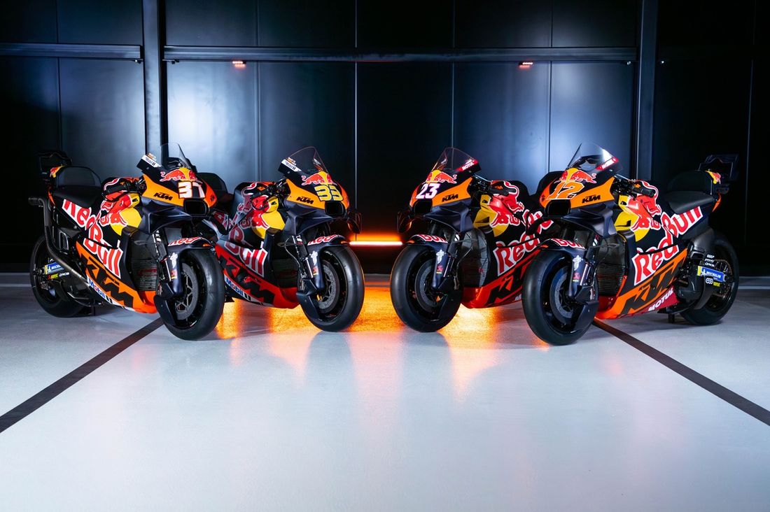 Pedro Acosta, Brad Binder, Red Bull KTM Factory Racing, Enea Bastianini, Maverick Viñales, Red Bull KTM Tech3