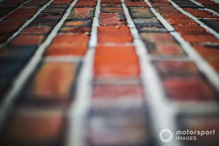 La yarda de ladrillos (Yard of bricks) de Indianápolis