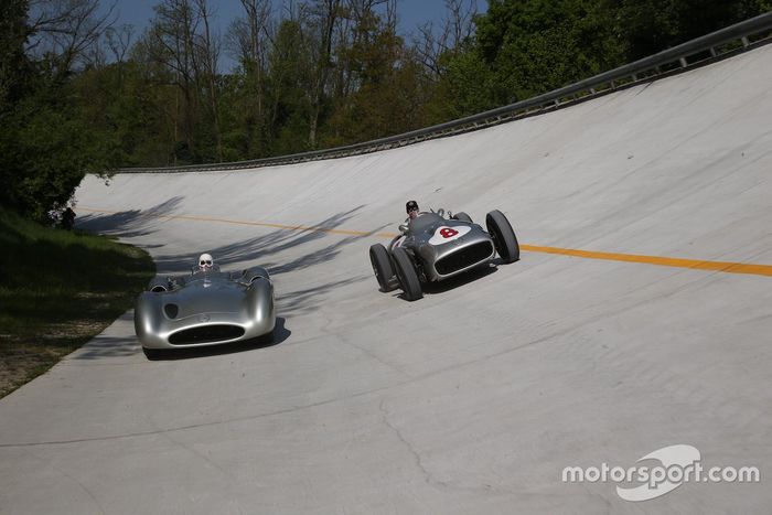 Lewis Hamilton y Sir Stirling Moss en Monza
