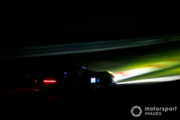 #19 KCMG Porsche 911 GT3 R: Dennis Olsen, Alexandre Imparatori, Josh Burdon, Edoardo Liberati